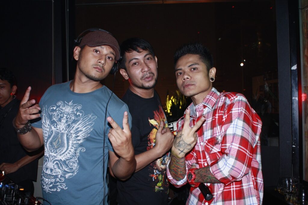 Pics from Housemate Sept 16th @ Immigrant JKT